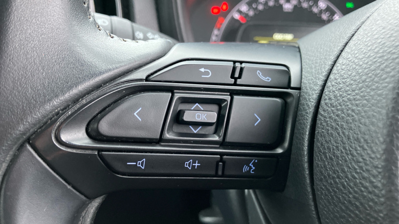 Toyota Aygo X 1.0 VVT-i Edge 5dr Auto Petrol Hatchback